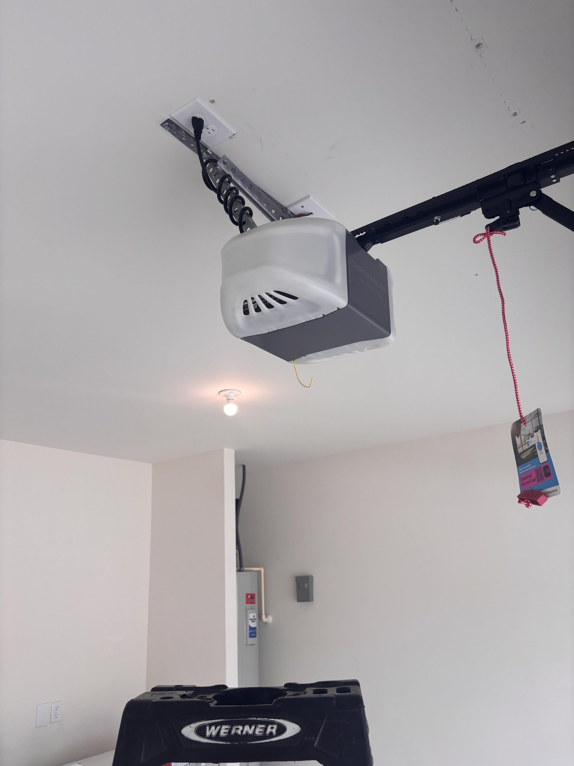 WhatsApp Image 2025-10-21 at 18.20.21 (3) garage door opener repair